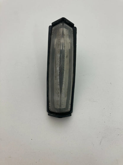 1998-2005 LEXUS GS300 SEDAN RIGHT SIDE TRUNK LICENSE PLATE LIGHT LAMP OEM