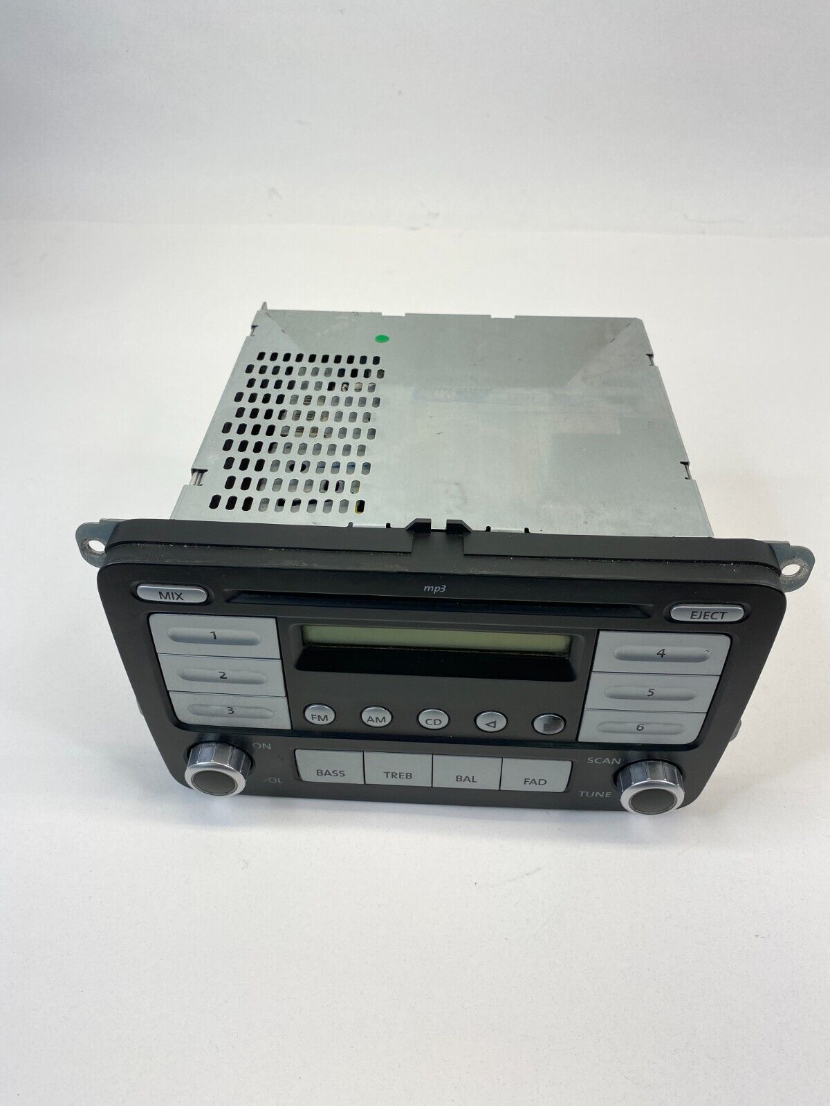 2008 2009 2010 Volkswagen Jetta Radio Receiver AM/FM CD Assembly 1K0-035161-C