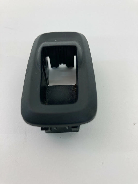2014-2019 FORD FIESTA DOOR WINDOW SWITCH BEZEL TRIM COVER PANEL 10210406 OEM
