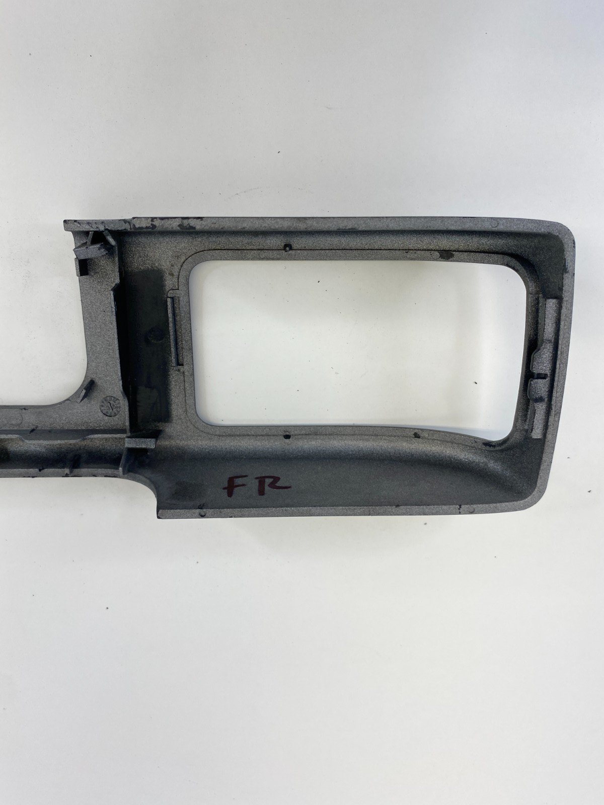 2003-2006 Range Rover Front Right Side Interior Door Handle Cover Trim Bezel OEM