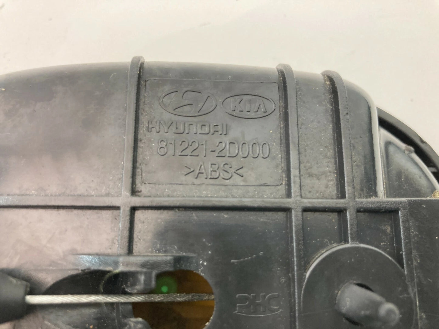 02-05 HYUNDAI SONATA REAR TRUNK INTERIOR EMERGENCY RELEASE HANDLE 812212D000 OEM