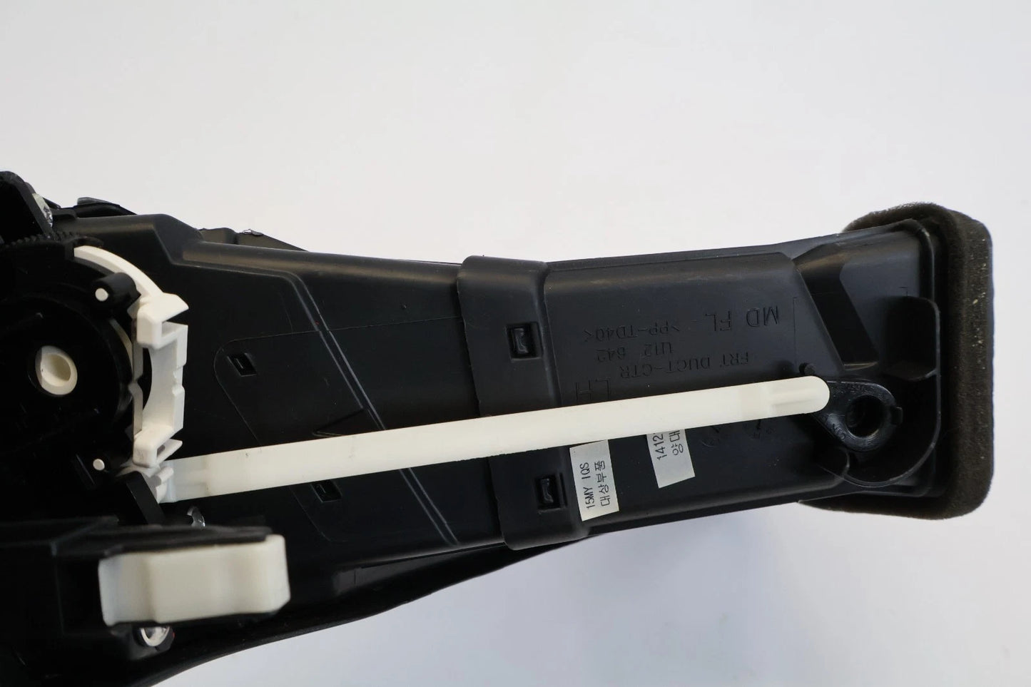 2014-2016 HYUNDAI ELANTRA DASH CENTER LEFT SIDE AIR VENT GRILLE 97410-3XAA0 OEM