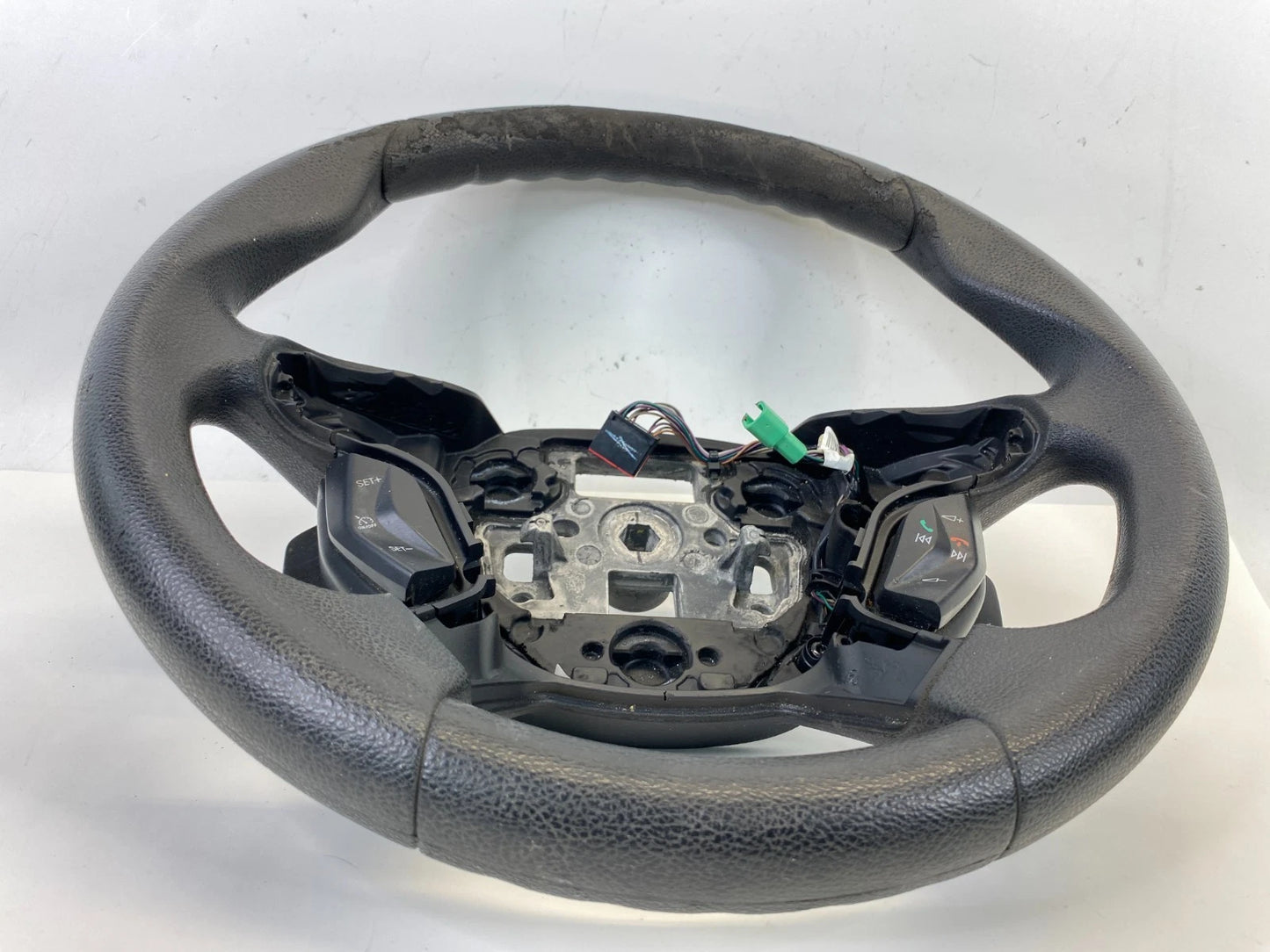 2012-2014 FORD ESCAPE STEERING WHEEL W/ CRUISE & AUDIO CONTROL SWITCH OEM