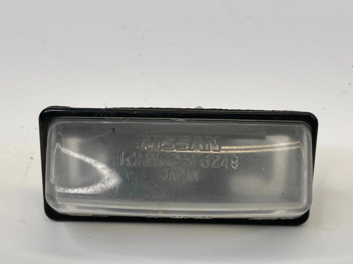 2008-2013 NISSAN ROGUE 14-15 ROGUE SELECT REAR TRUNK LICENSE PLATE LAMP LIGHT