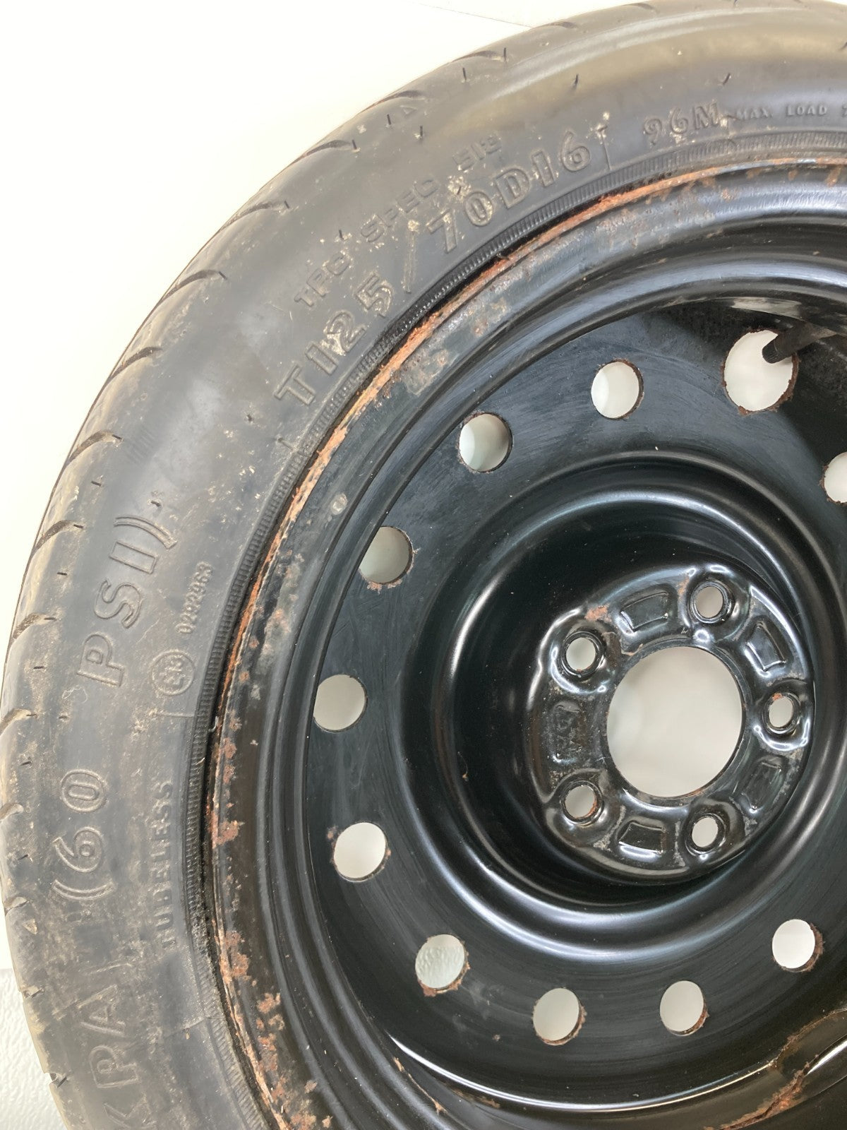 2000-2005 Chevy Monte Carlo Spare Tire Wheel Rim Compact Donut T125/70/D16 96M