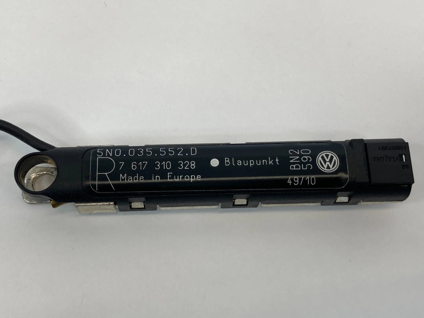 09-11 VW TIGUAN ANTENNA BOOSTER AMPLIFIER W/ SATELLITE RADIO 5N0-035-552-D OEM