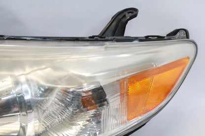 2011-2014 TOYOTA SIENNA LEFT DRIVER SIDE HID XENON HEADLIGHT HEAD LAMP ASSY OEM
