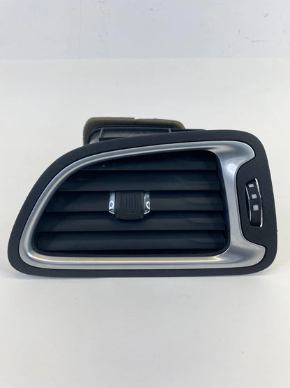15-17 Chrysler 200 Right Passenger Side Dash AC Air Vent Outlet 1YE46TRMAC OEM
