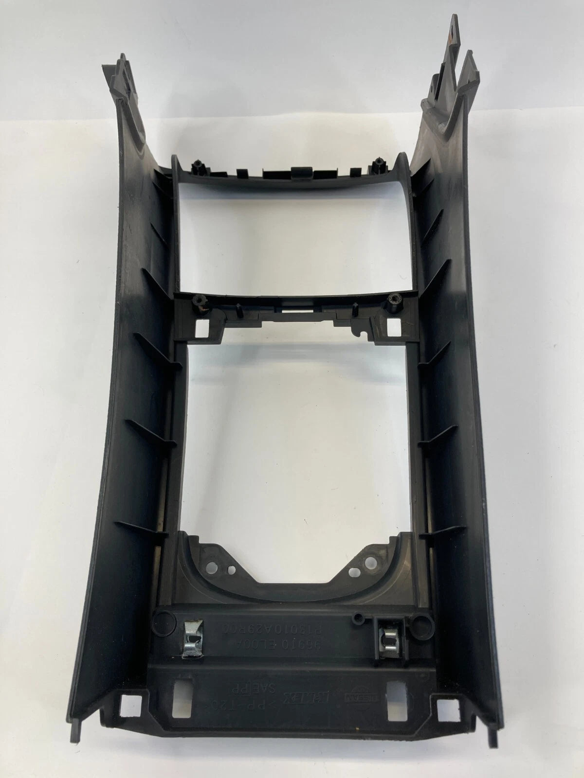2007-2012 NISSAN VERSA FRONT CENTER CONSOLE BRACKET HOLDER SUPPORT 96910-EL00A