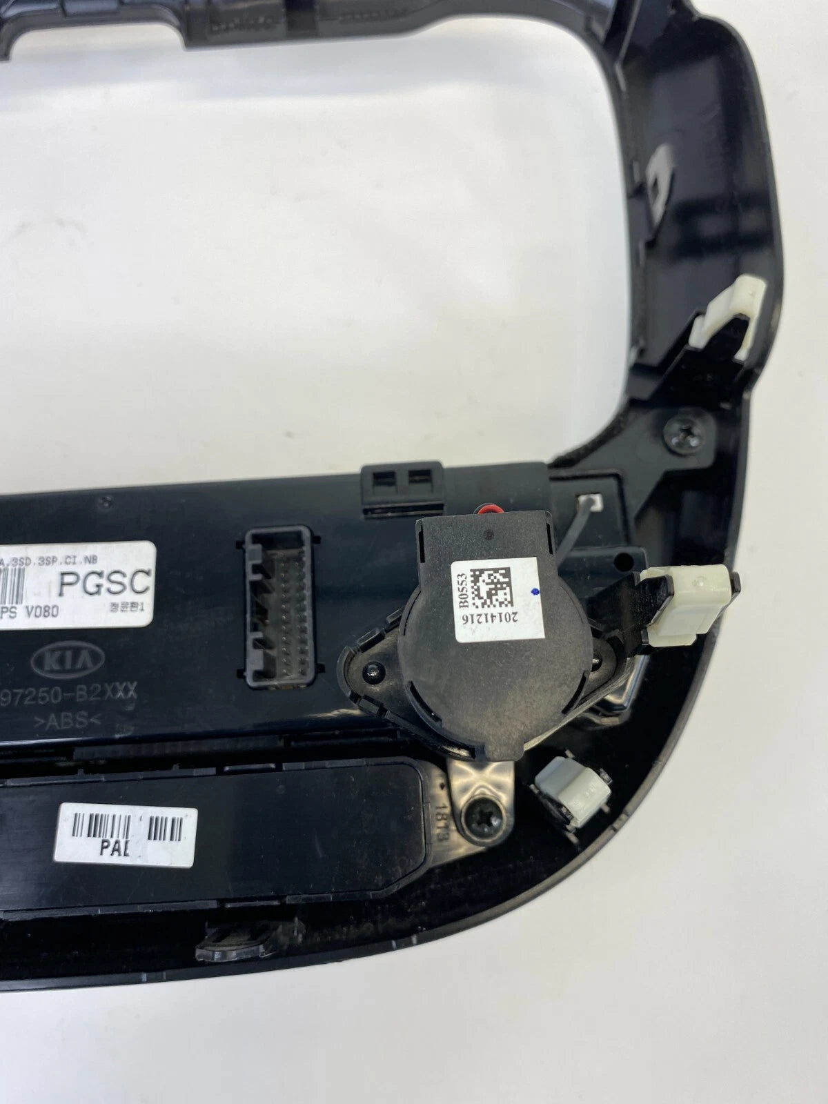 2014-2016 KIA SOUL A/C HEATER TEMP SWITCH CLIMATE CONTROL W/ BEZEL 97250-B2GS0CA