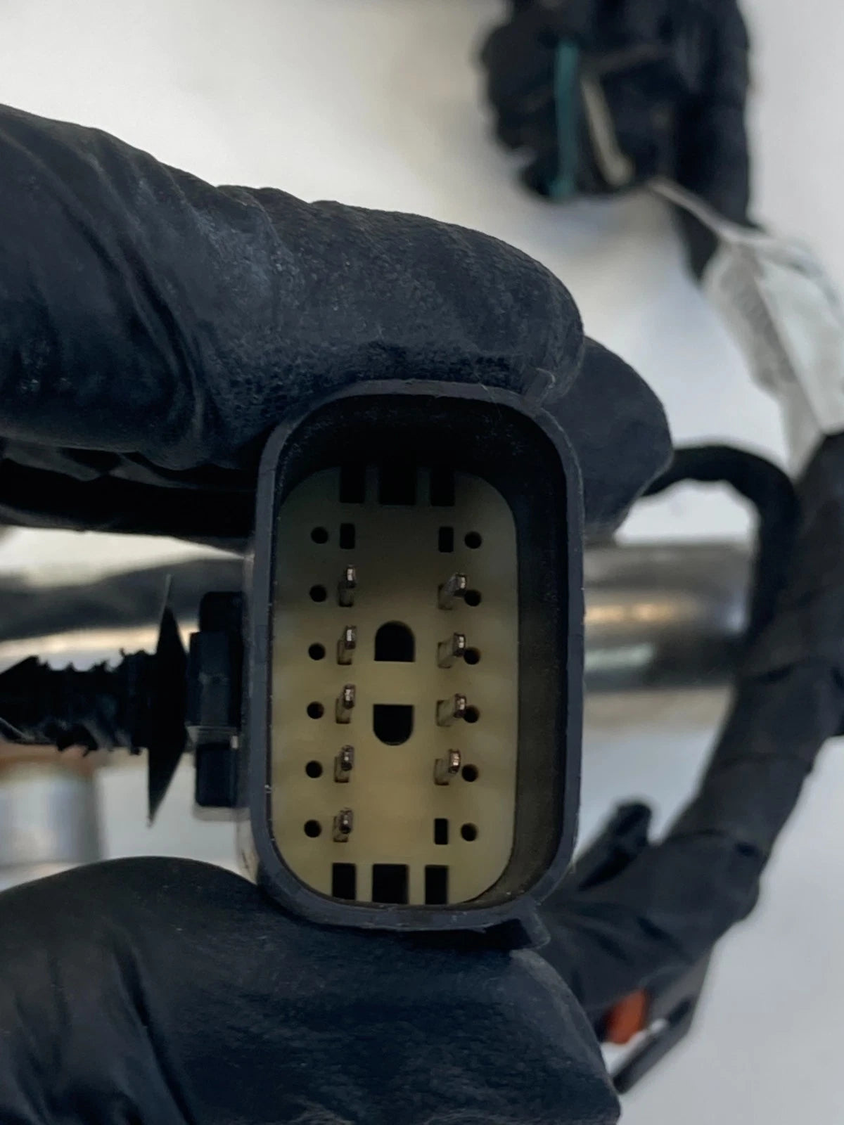 16-19 FORD EXPLORER INTERCEPTOR 3.5L V6 A/T FUEL INJECTION RAIL W/ HARNESS