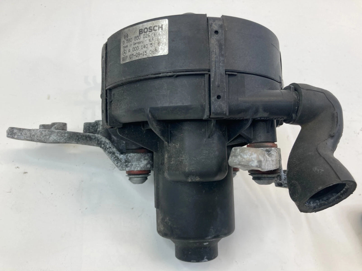 2006-2011 MERCEDES-BENZ R350 A.I.R PUMP SECONDARY AIR INJECTION PUMP 0001405185