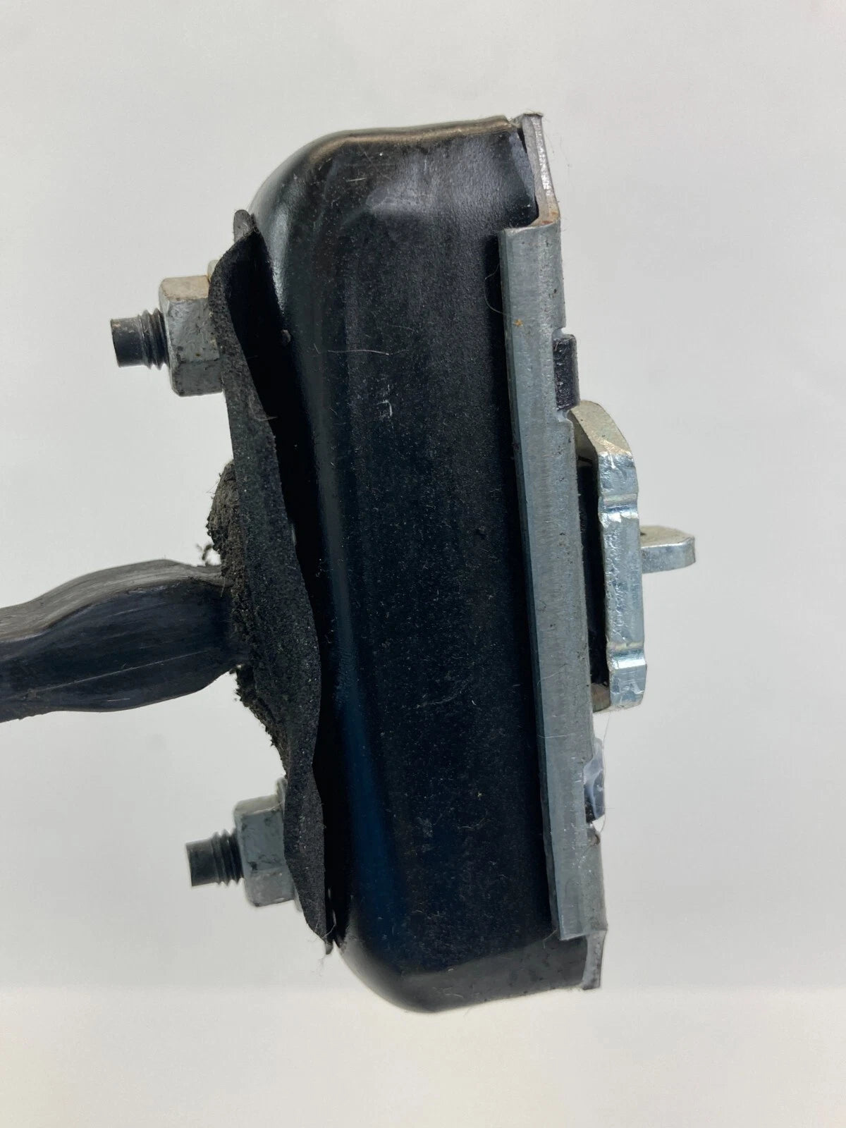 2010 NISSAN CUBE WAGON REAR TRUNK TAILGATE LIFTGATE CHECK STOPPER SUPPORT HINGE