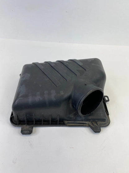 04-09 KIA SPECTRA AIR INTAKE FILTER BOX UPPER TOP COVER HOUSING 28111-2F200 OEM