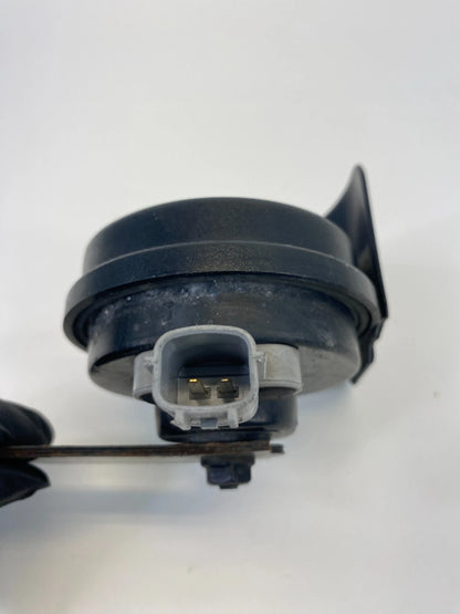 11 12 13 14 15 Kia Optima Low Pitch Note Signal Horn Tone 96610-2T100 OEM