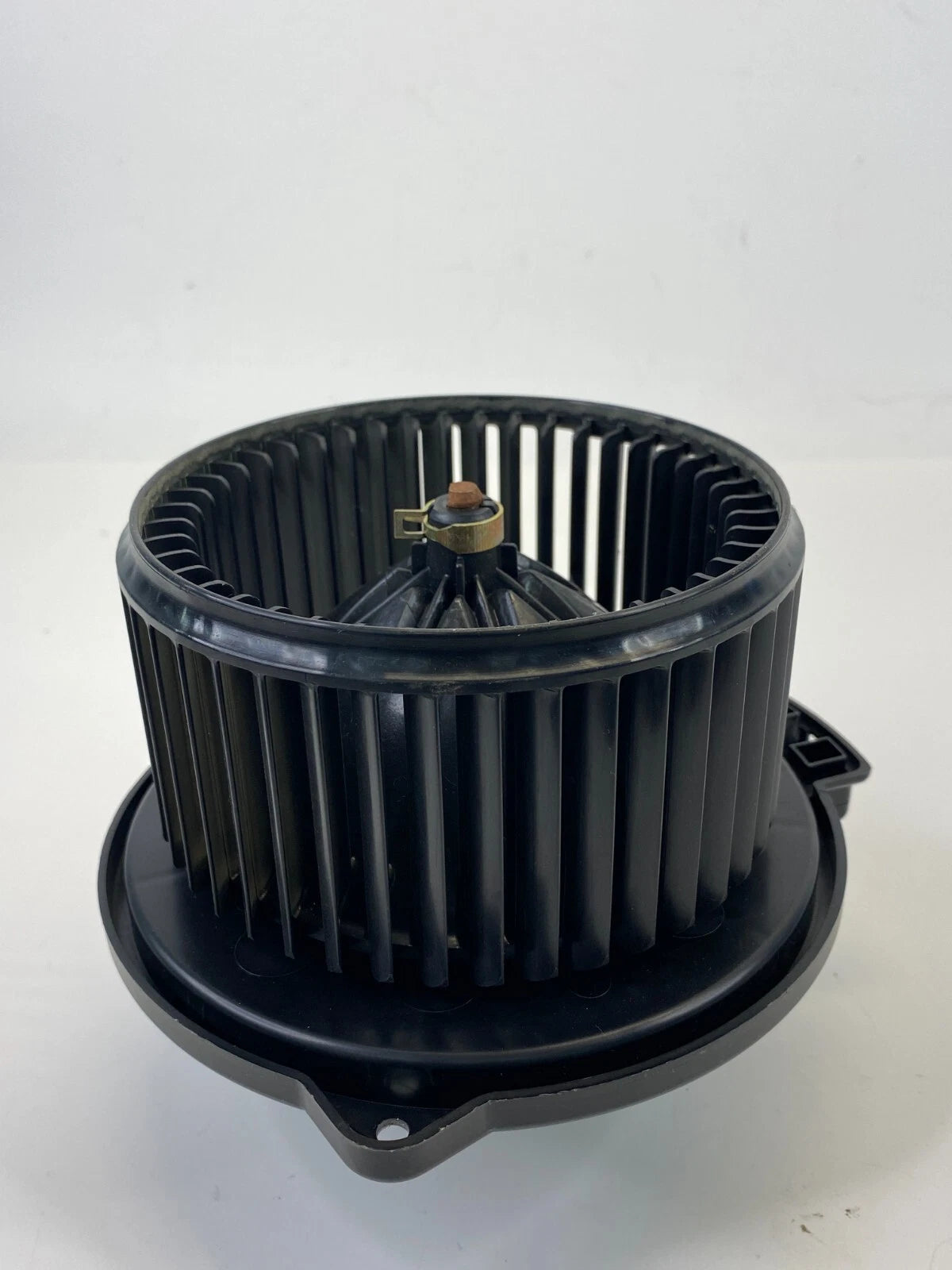 2000-2006 MAZDA MPV HVAC HEATER BLOWER MOTOR WITH FAN CAGE UNIT OEM 194000-1270