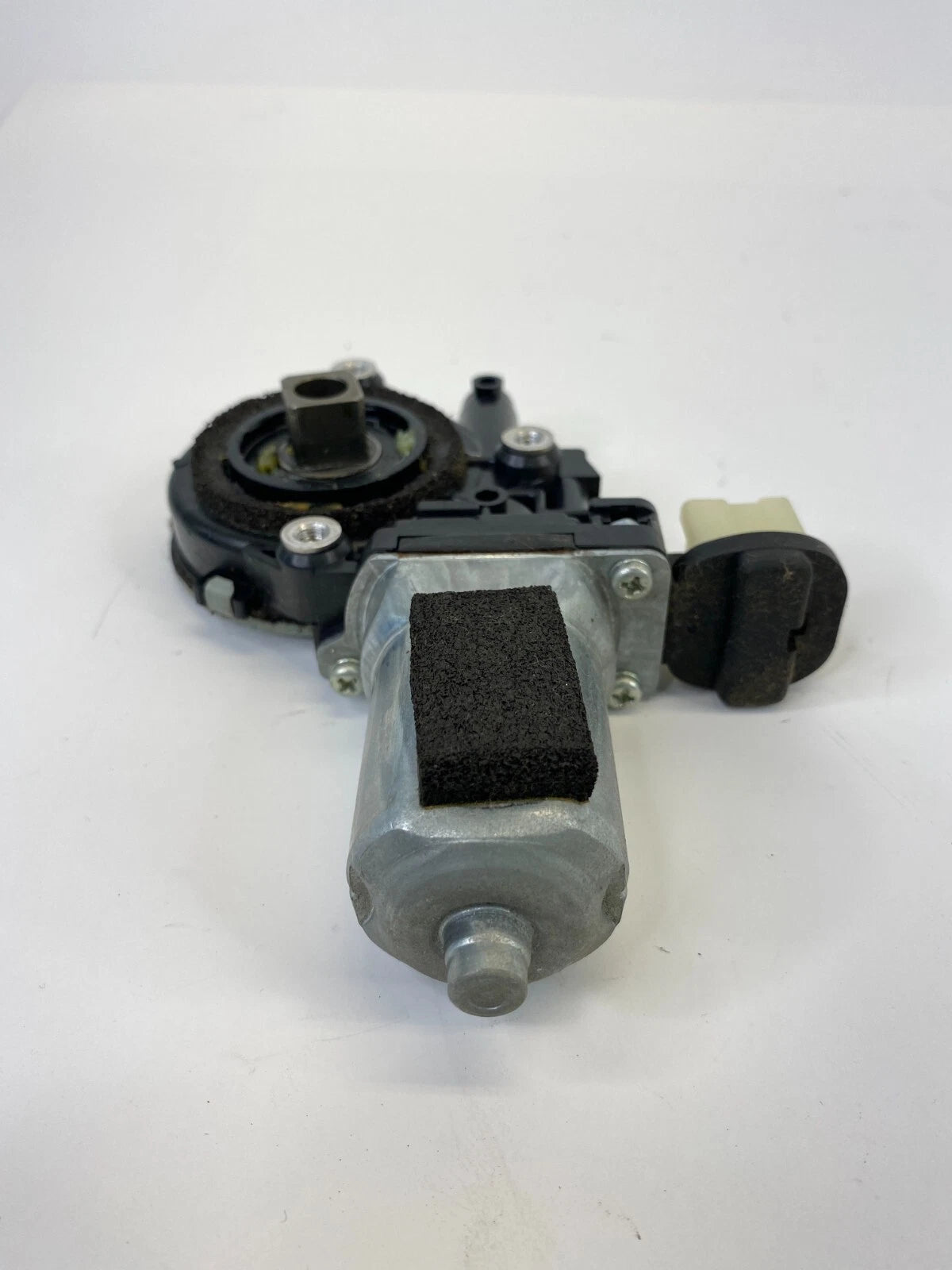2007 2008 INFINITI G35 SEDAN FRONT LEFT DOOR POWER WINDOW MOTOR 80731-EH100 OEM