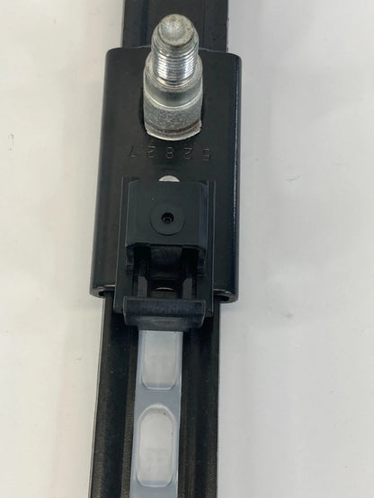 2004-2010 TOYOTA SIENNA FRONT RIGHT PASSENGER SIDE SEAT BELT HEIGHT ADJUSTER OEM