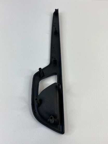 2001-2004 VOLVO S60 REAR RIGHT SIDE INNER DOOR HANDLE BEZEL TRIM PANEL 8650003