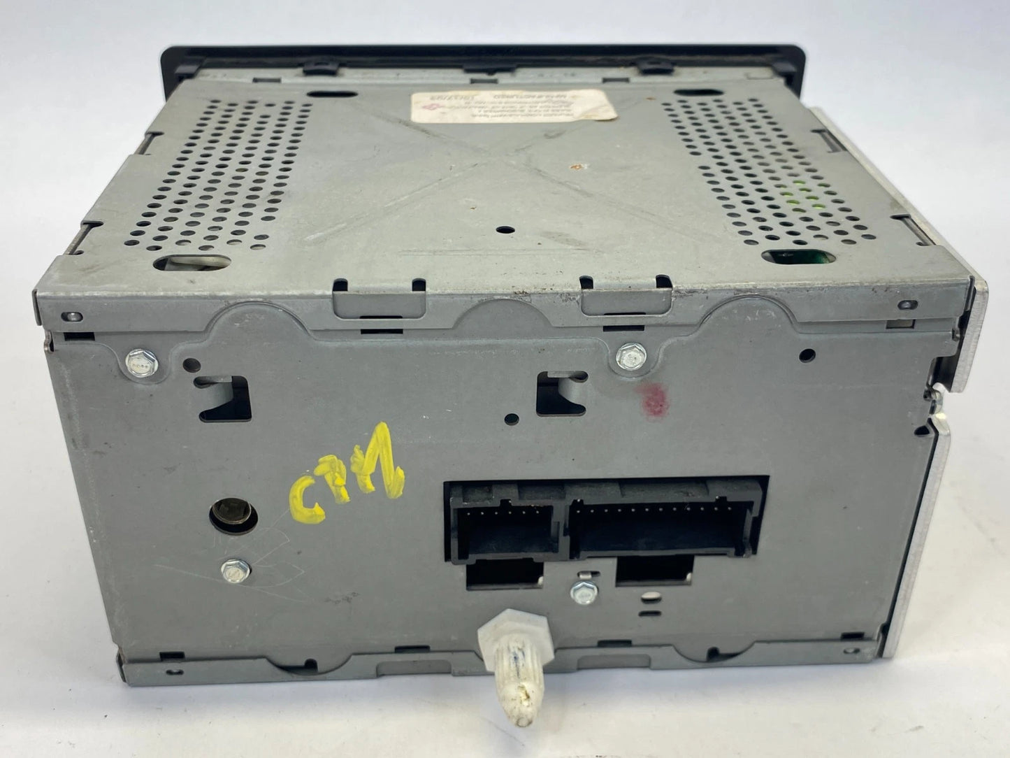 2003-2005 GMC ENVOY AM/FM RADIO RECEIVER STEREO CD DISC PLAYER 15104155 OEM