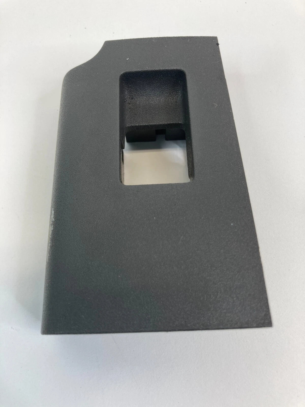 08-11 FORD FOCUS REAR RIGHT BACK SIDE DOOR WINDOW SWITCH BEZEL 8S43-54275A28-ADW