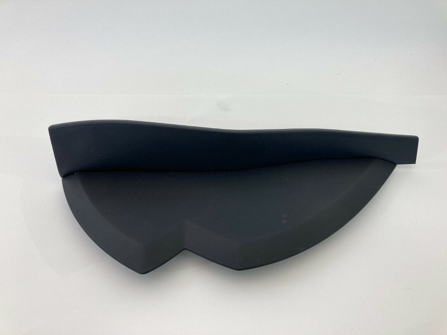 2007-2013 Mitsubishi Outlander Dash Right End Cover Cap Trim Cover 8002A056ZZ