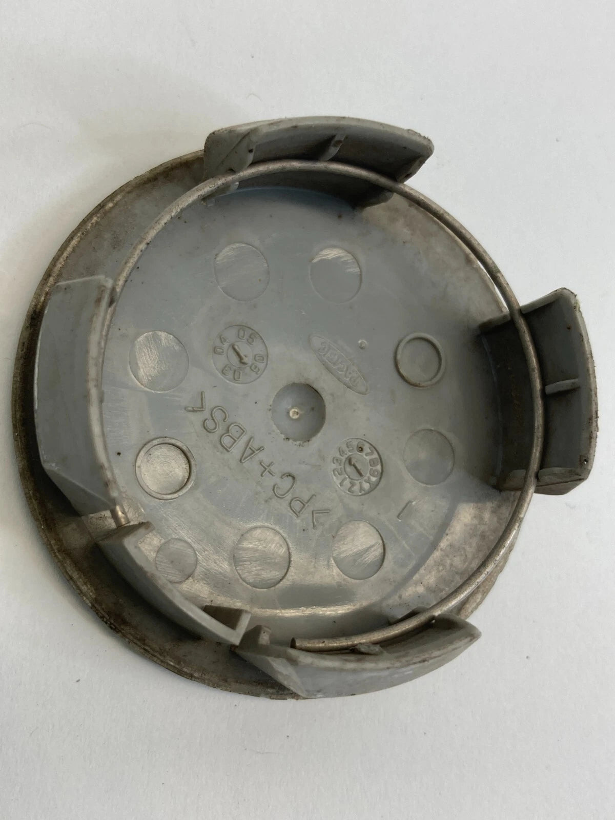 05 06 07 08 09 10 Scion TC Wheel Rim Center Cap Hubcap Cover Trim OEM