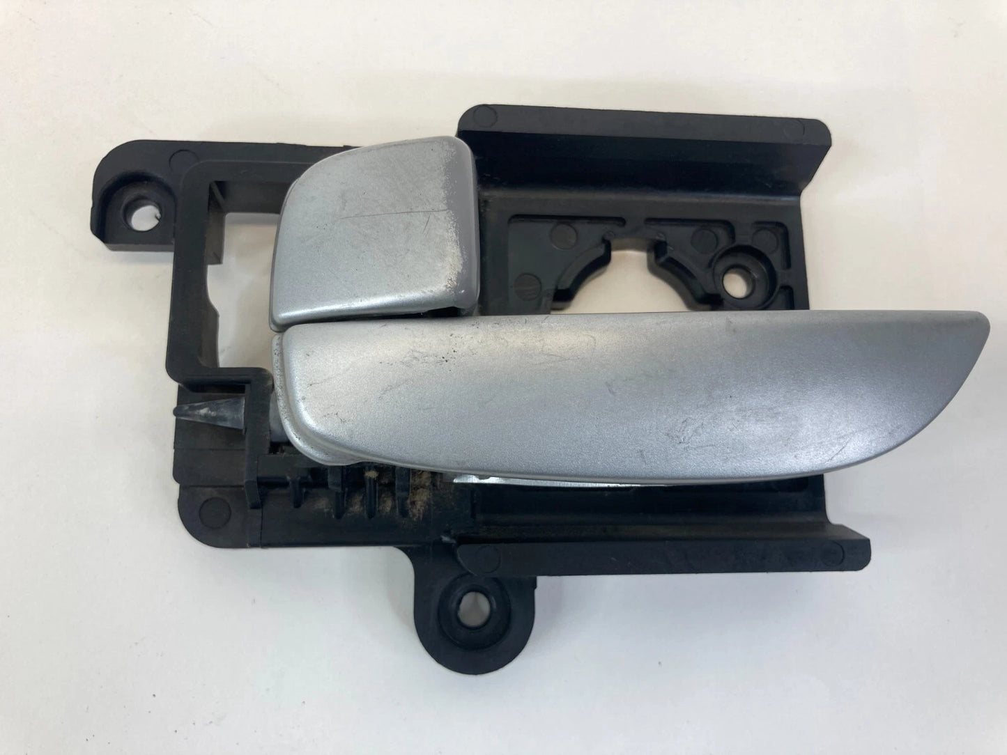 2007-2009 HYUNDAI ELANTRA SEDAN FRONT LEFT DOOR INTERIOR HANDLE 82613-HD000 OEM