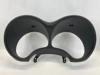 1999-2004 PONTIAC GRAND AM INSTRUMENT CLUSTER SPEEDOMETER COVER TRIM 22611818
