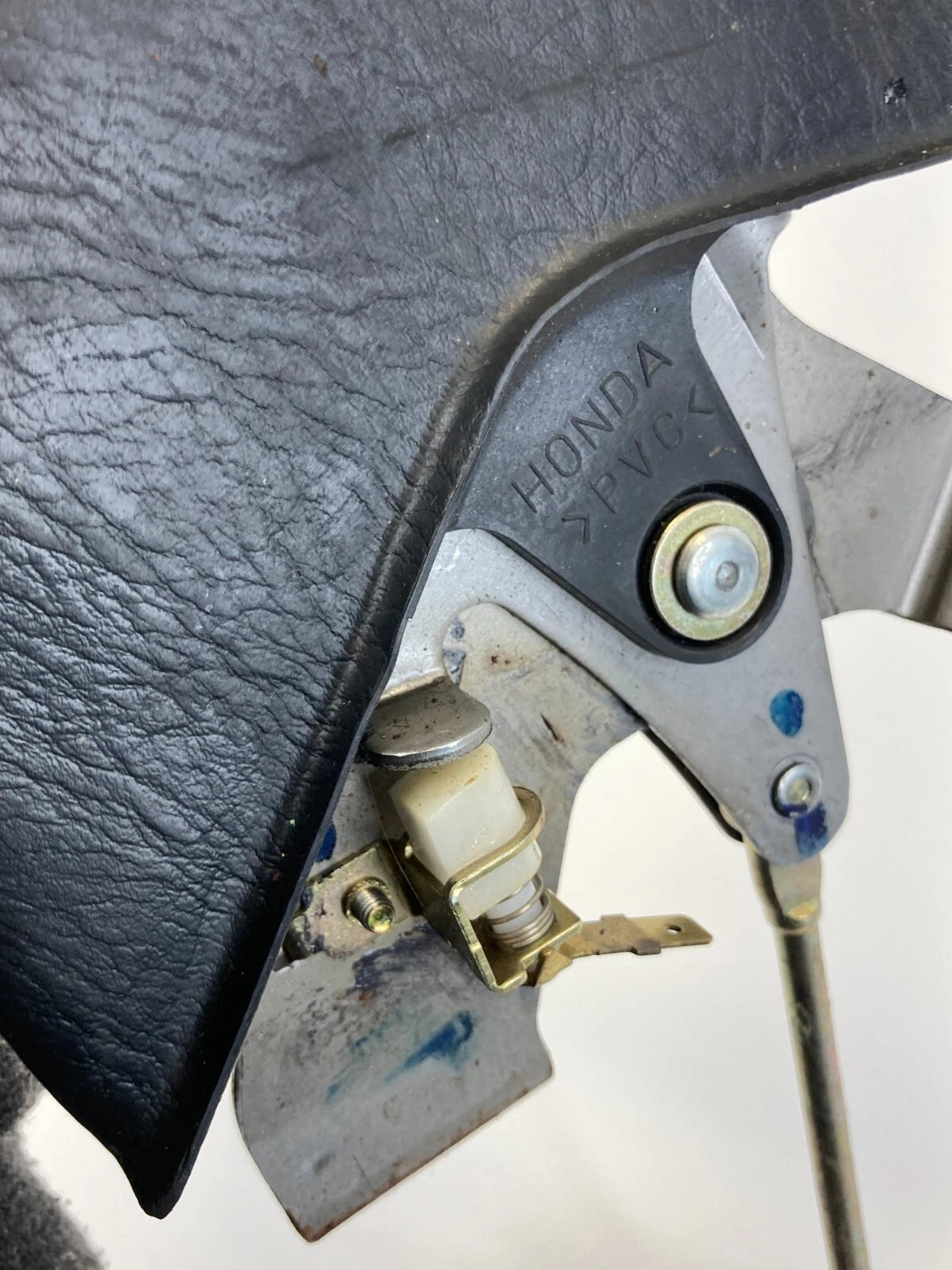 1998-2002 HONDA ACCORD 3.0L EMERGENCY PARKING BRAKE HANDLE LEVER ASSEMBLY OEM