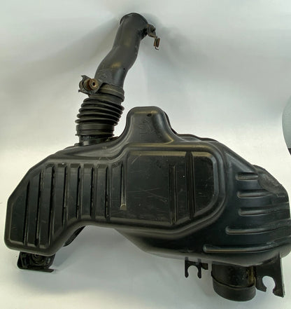 2001-2005 HONDA CIVIC 1.7L ENGINE AIR INTAKE RESONATOR CHAMBER BOX OEM