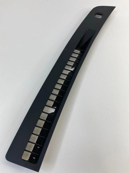 2008-2013 INFINITI G37 DASH RIGHT PASSENGER DEFROSTER GRILLE TRIM 68742-JK00A