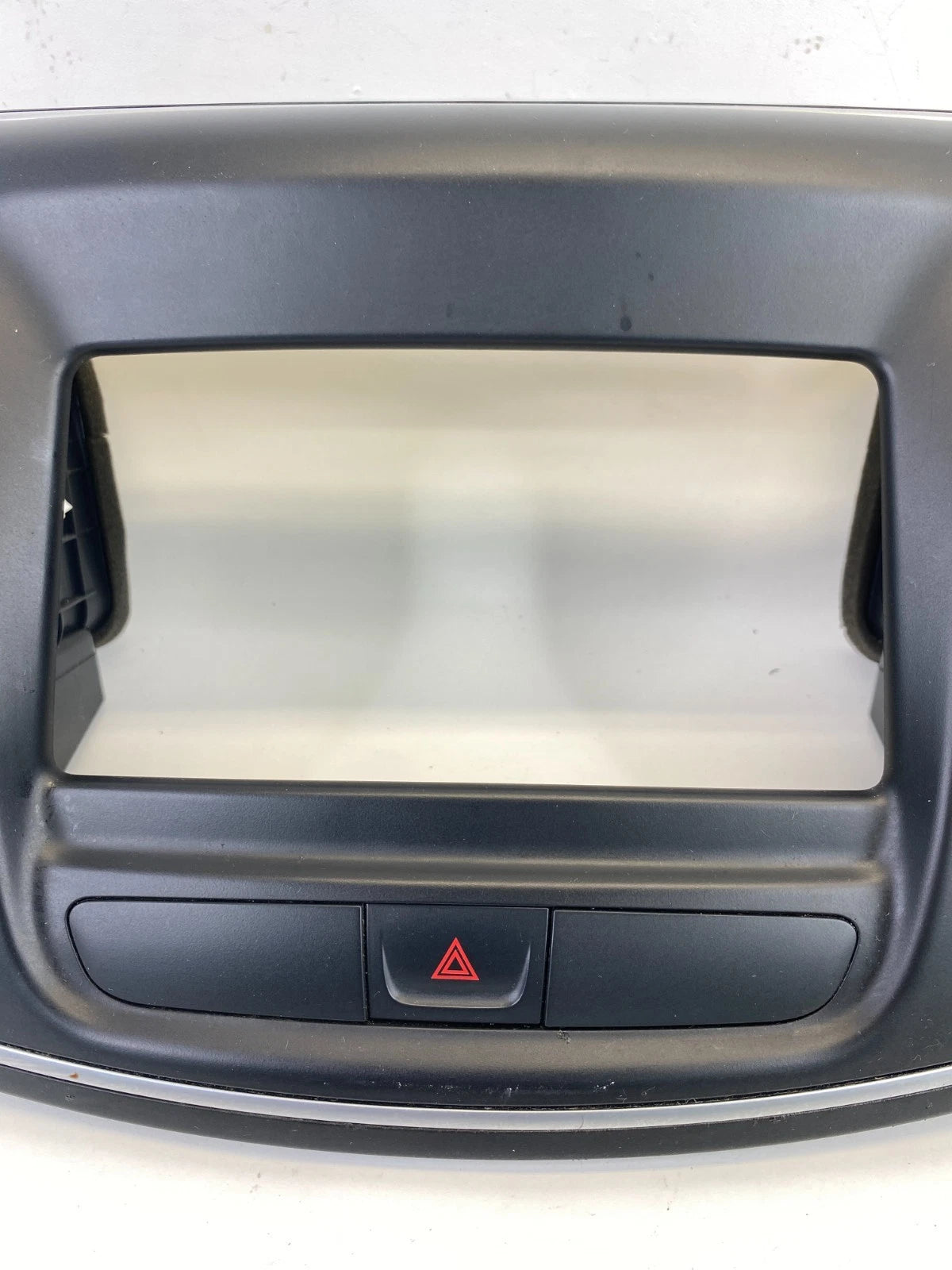 15-17 Chrysler 200 Dash Radio Bezel Trim w/ Air Vent & Hazard Switch 68160143AA