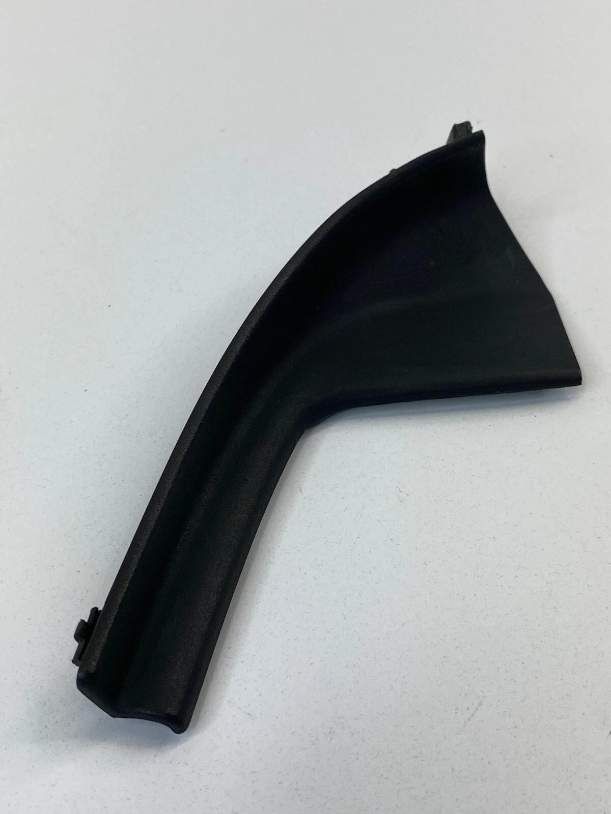 07-12 NISSAN VERSA FRONT LEFT DRIVER FENDER COWL TRIM COVER PANEL 66895-EL000