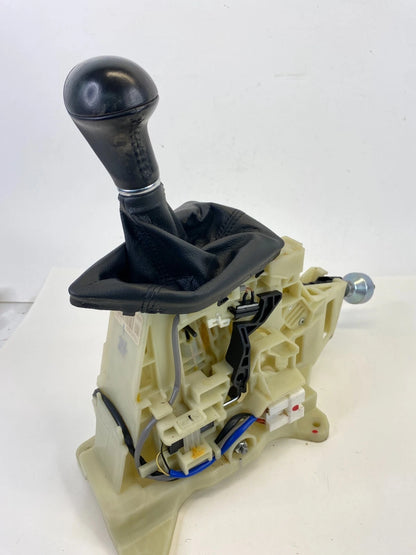 2014 2015 KIA OPTIMA AUTOMATIC FLOOR GEAR SHIFTER LEVER HANDLE 467004C400 OEM