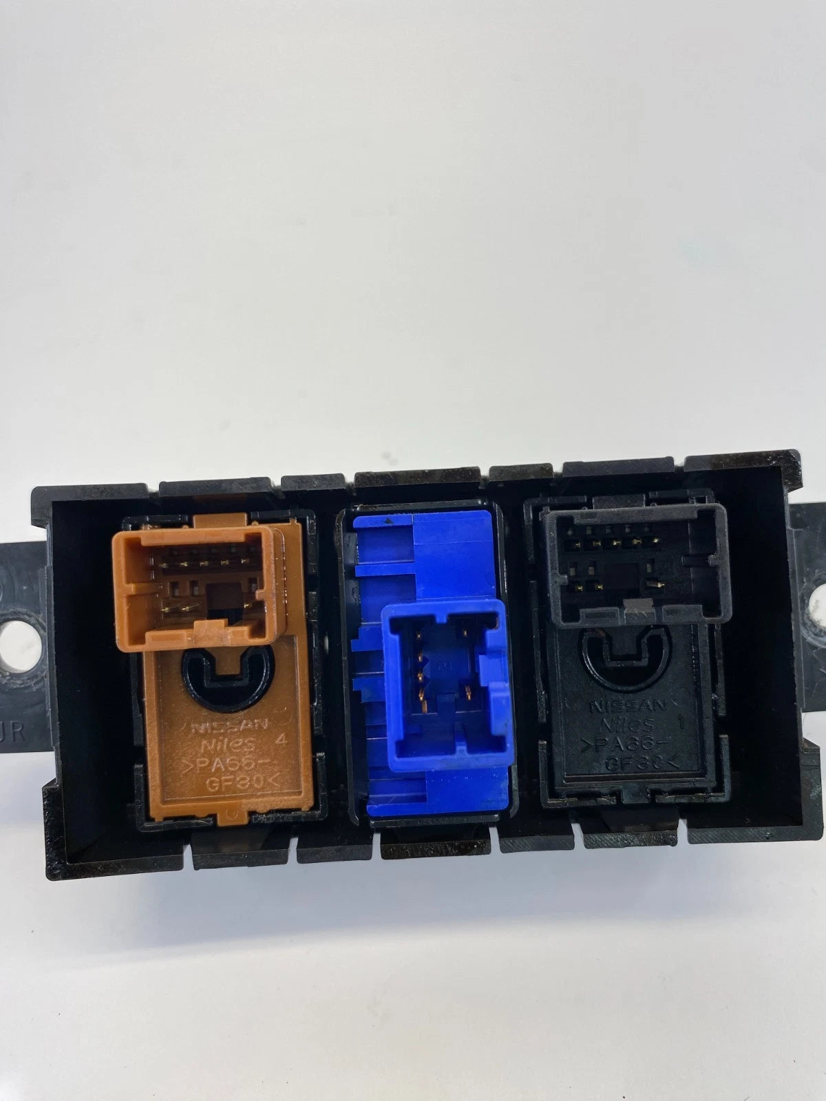 2009-2013 Infiniti G37 Sedan Center Console Seat Heated Off Snow Switch Bezel