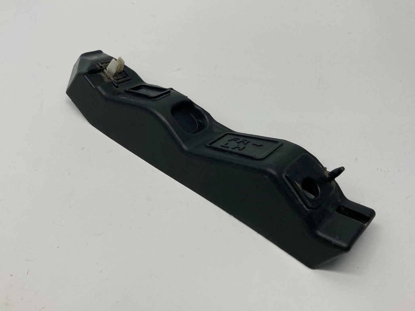 2011 2012 2013 KIA OPTIMA FRONT LEFT BUMPER BRACKET SIDE RETAINER 86513-2T000