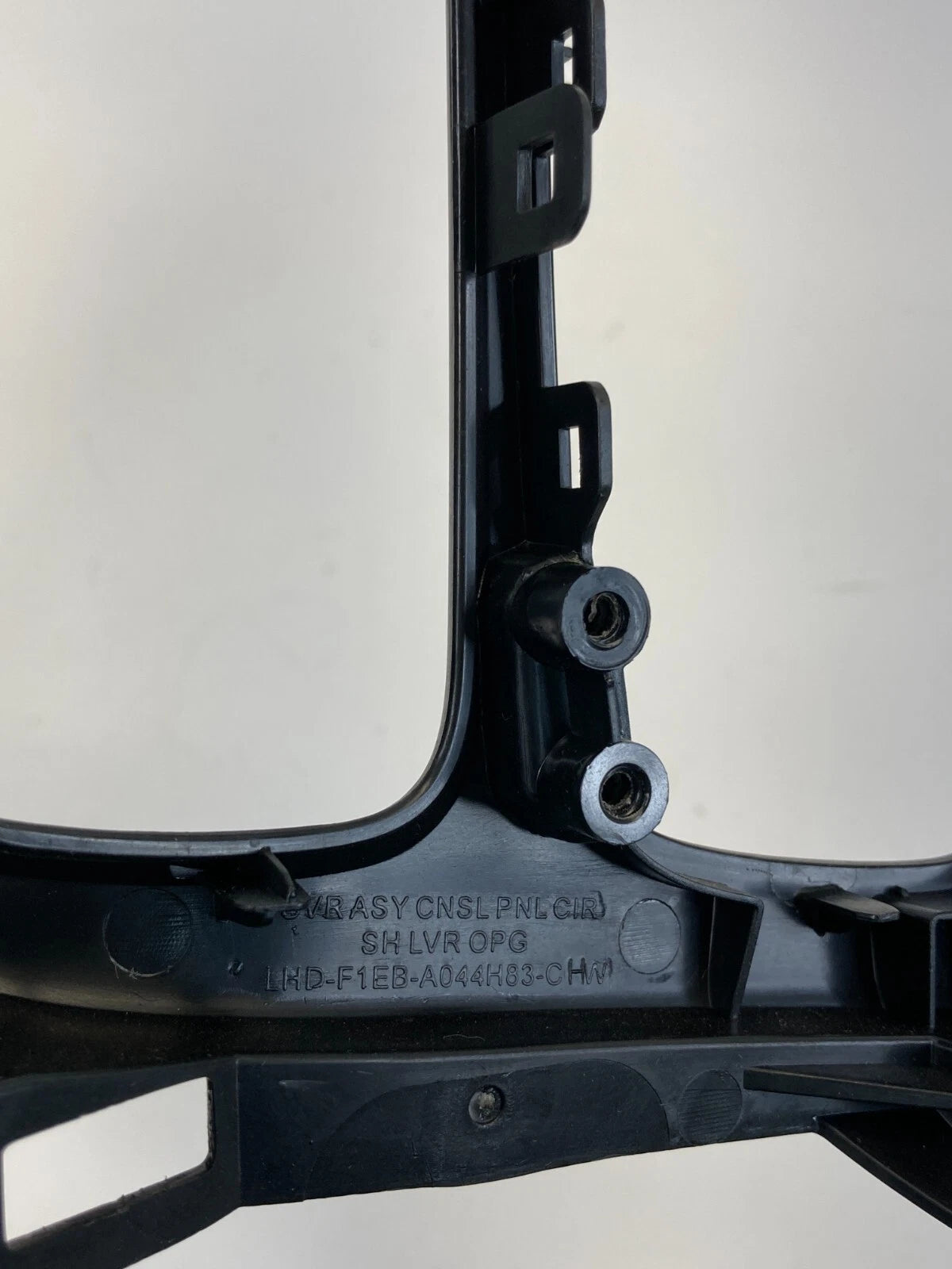 2015-2018 FORD FOCUS CONSOLE GEAR SHIFTER TRIM BEZEL DASH F1EB-A044H83-CHW OEM