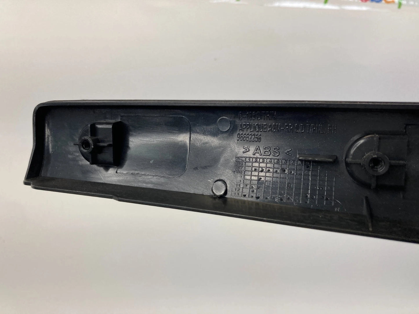 12-15 CHEVY CAPTIVA SPORT REAR RIGHT INNER DOOR APPLIQUE MOLDING TRIM 96662256