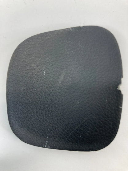 07-12 VERSA HTCBK INNER TRUNK AREA LEFT TAILLIGHT MASK ACCESS LID 84957-EL00A