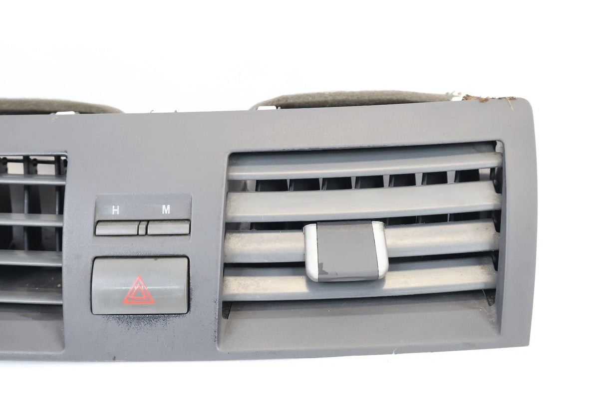 2007-2011 TOYOTA CAMRY UPPER DASH AC AIR VENT HAZARD SWITCH UNIT 84332-060100-B1