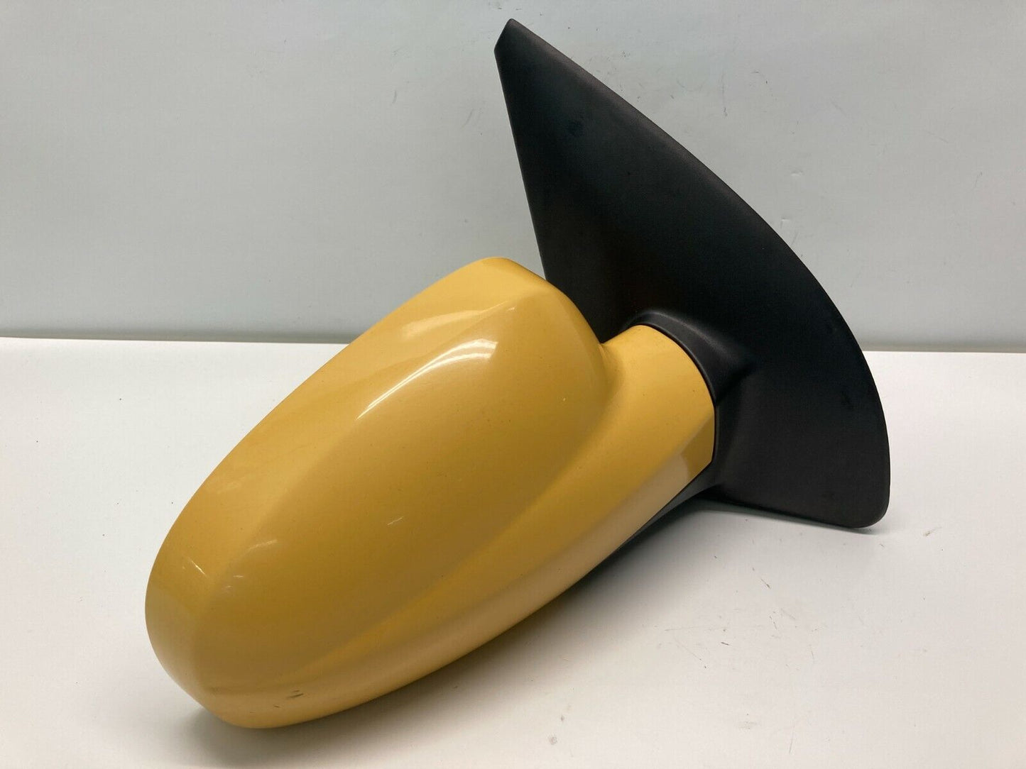 2004 2005 Chevrolet Aveo Right Passenger Side View Manual Door Mirror Yellow OEM