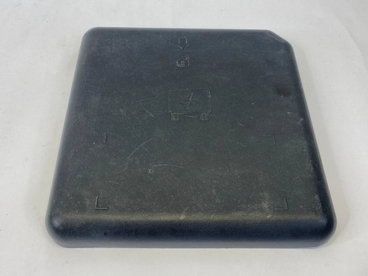 2003-2005 CHEVY TAHOE SILVERADO 5.3L ENGINE FUSE BOX COVER LID TOP 15200391 OEM