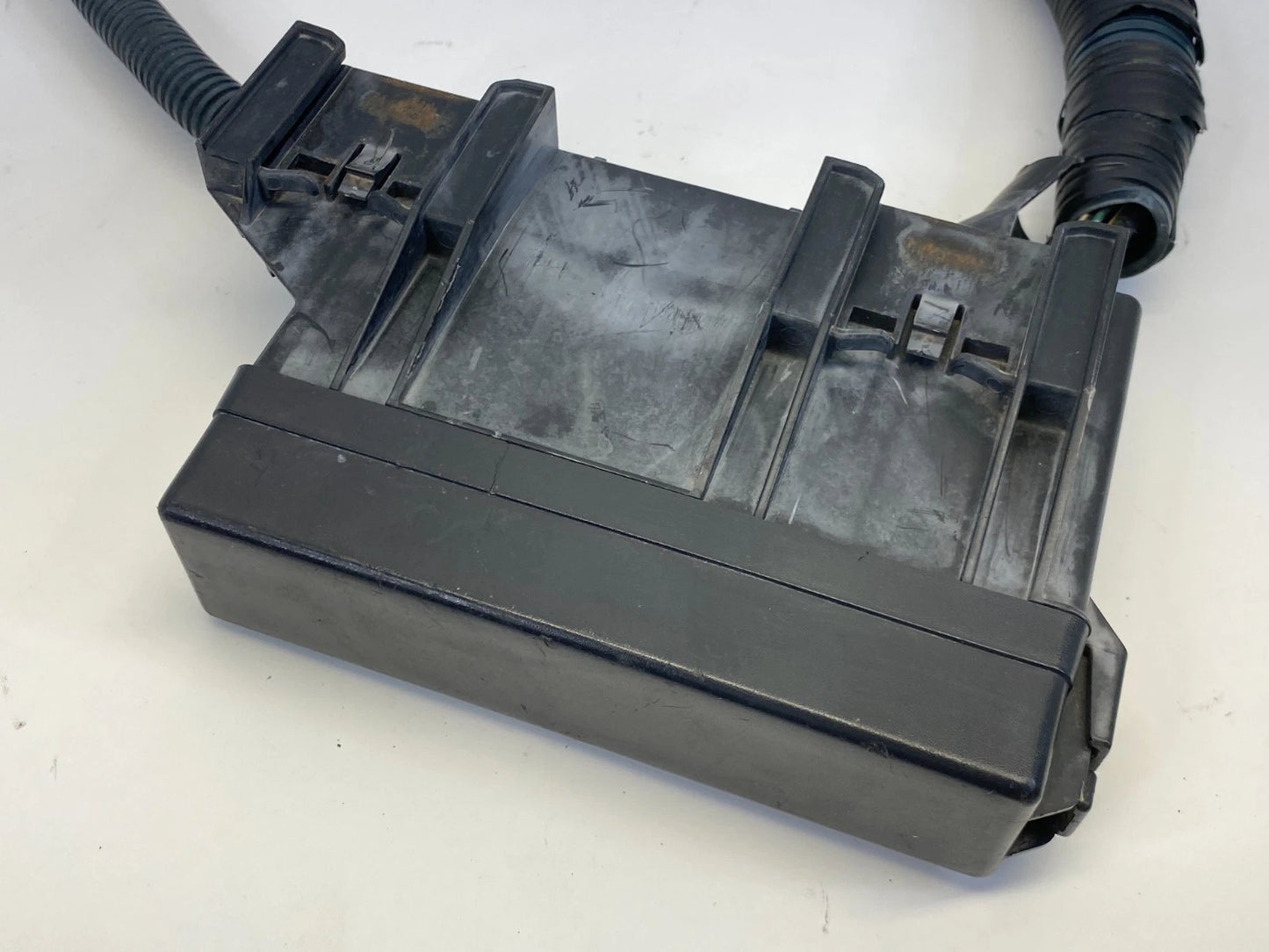 2002-2006 NISSAN ALTIMA 2.5L ENGINE SMALL FUSE BOX RELAY BLOCK 24012-ZB000 OEM