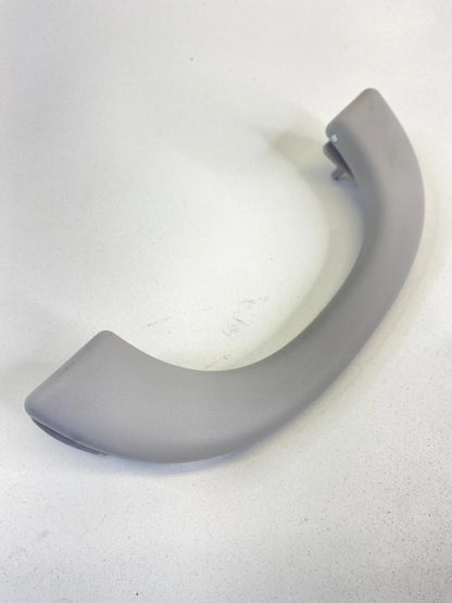 2003-2009 MERCEDES BENZ E500 FRONT LEFT ROOF GRAB GRIB HANDLE A2118100051 OEM