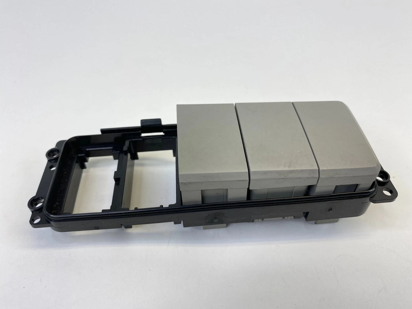 2004 2005 2006 KIA SPECTRA SEDAN DASH BLANK SWITCH COVER 201002764 OEM