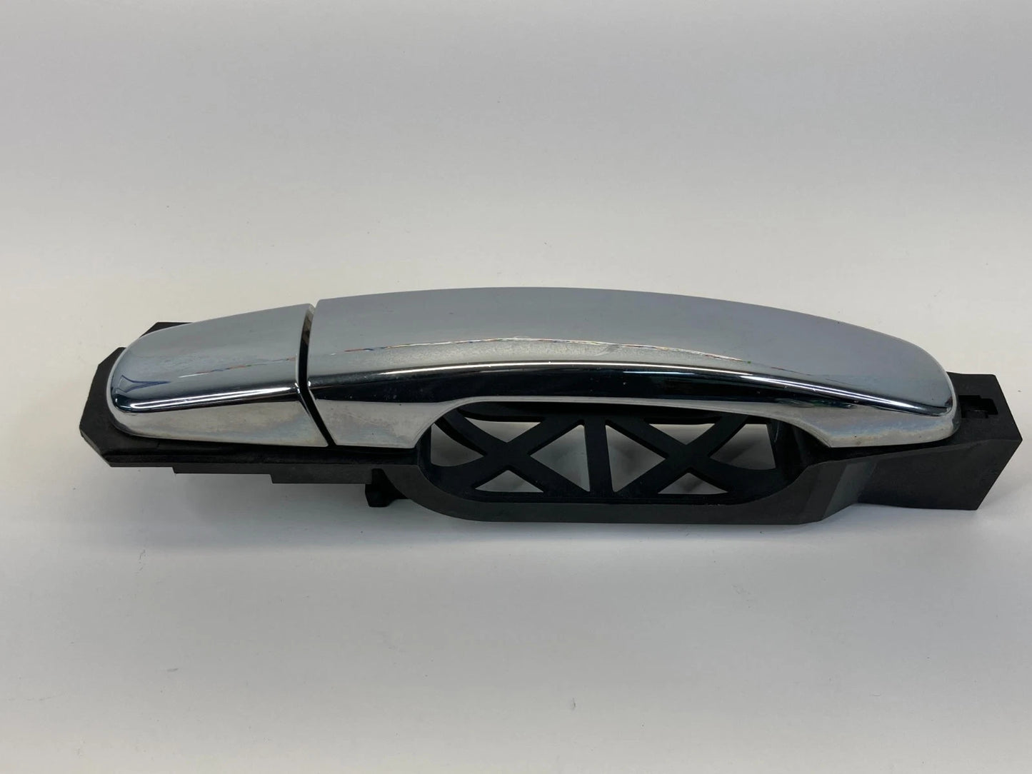 2010-2017 GMC TERRAIN FRONT RIGHT SIDE EXTERIOR DOOR HANDLE 15786204 OEM