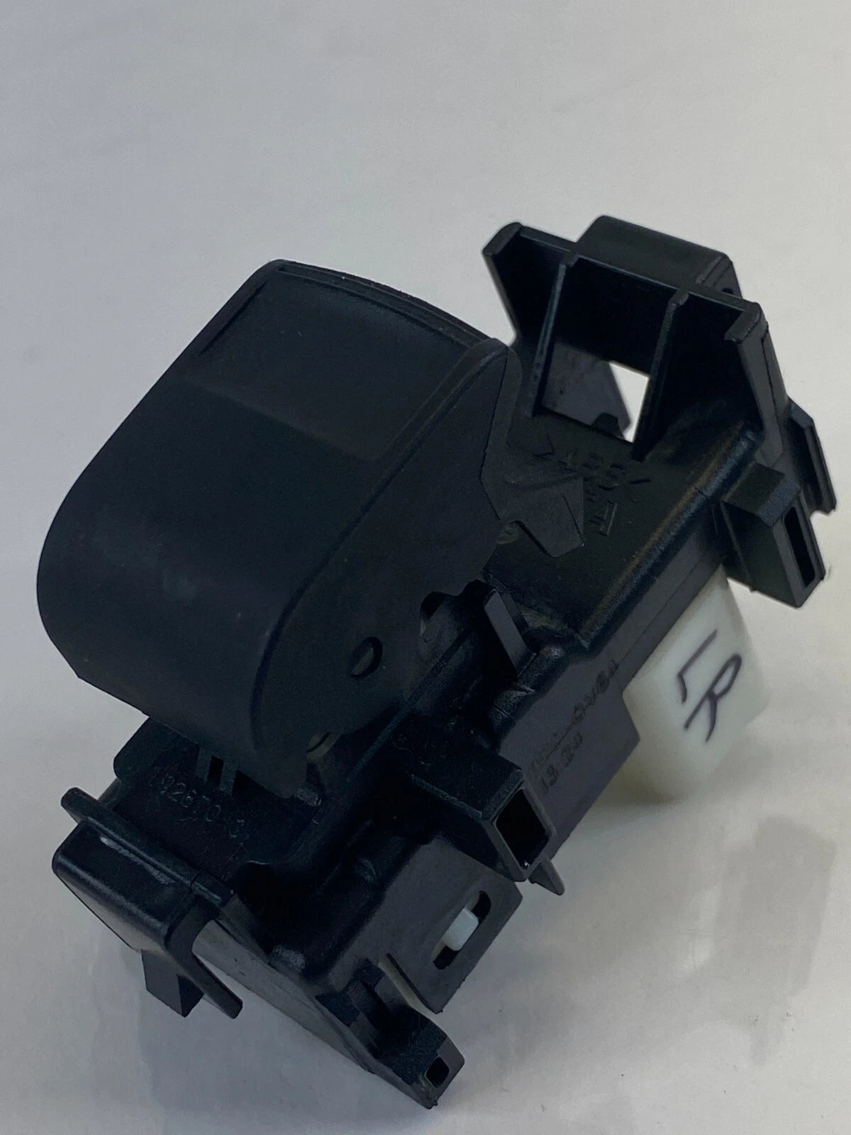 2009 2010 PONTIAC VIBE REAR LEFT SIDE DOOR WINDOW SWITCH 870-0VS4 OEM