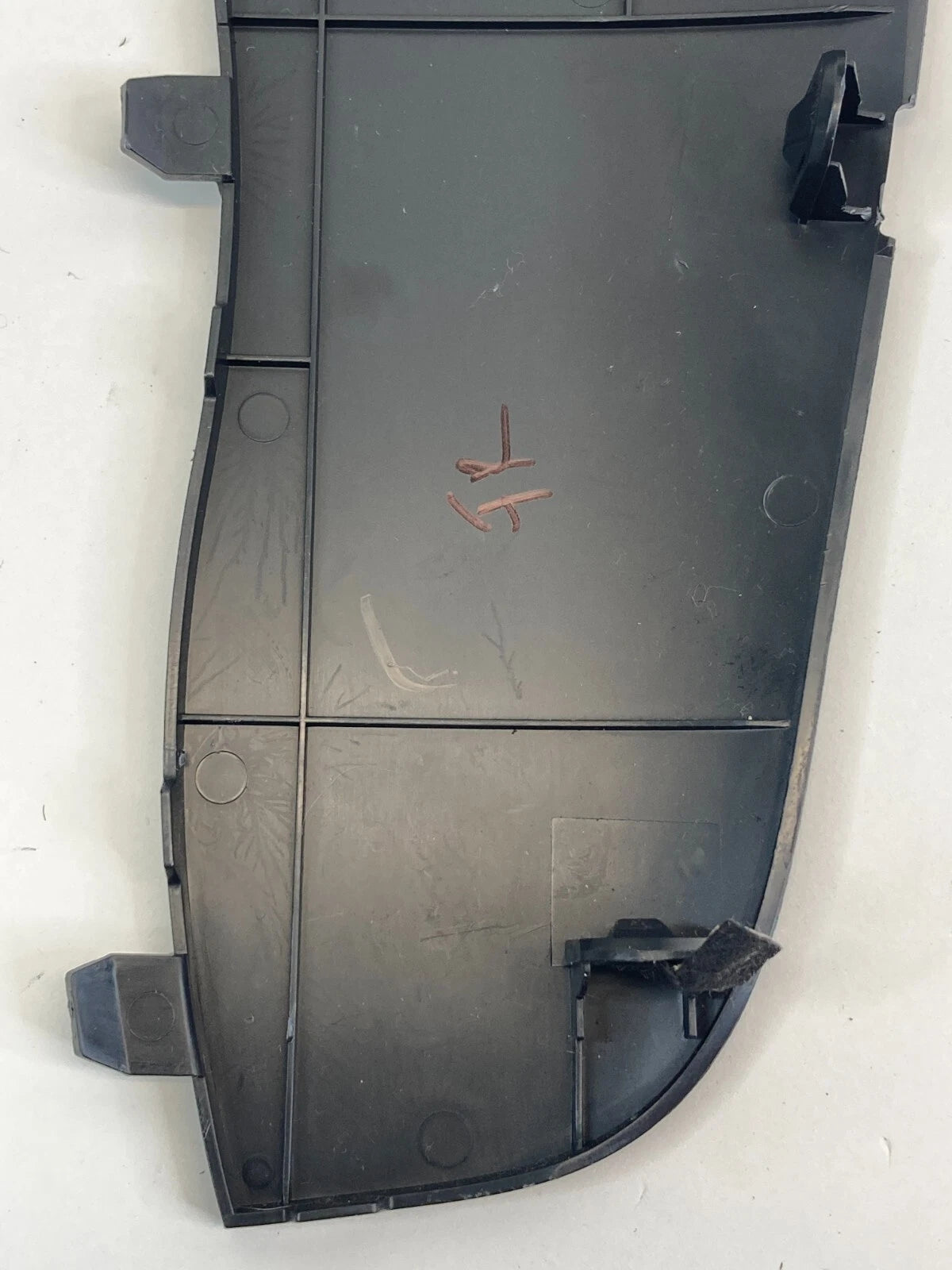 11-17 NISSAN JUKE RIGHT PASSENGER SIDE DASH END CAP COVER BEZEL TRIM 684981KK0A