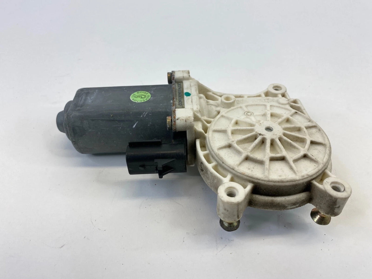 2005-2008 DODGE MAGNUM REAR RIGHT SIDE DOOR POWER WINDOW MOTOR 994667-100 OEM